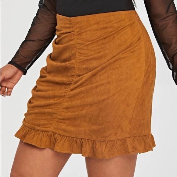 Microsuede Skirt   - Picture 3 of 6